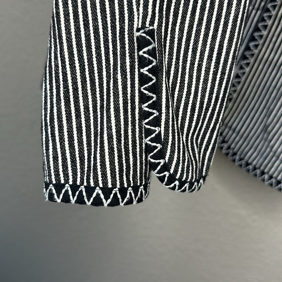 Talbots Black and White Striped Jean Jacket Blazer Size 8 - Picture 6 of 13
